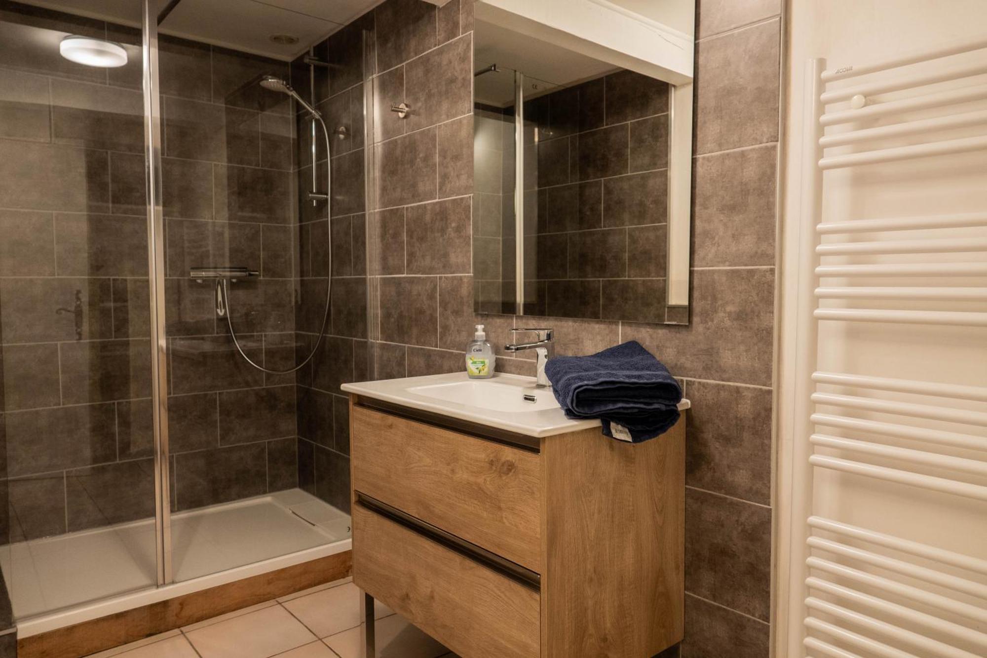 Rives De Bourges Apartment Burzet Exterior photo
