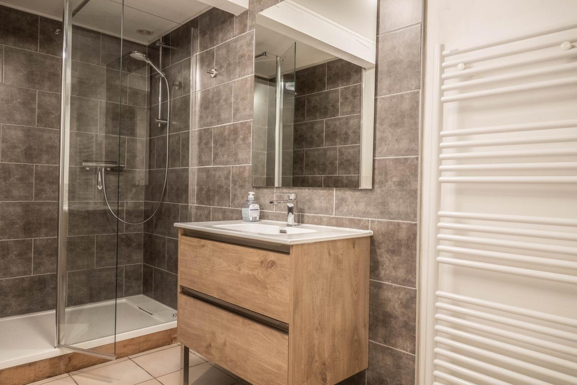 Rives De Bourges Apartment Burzet Exterior photo